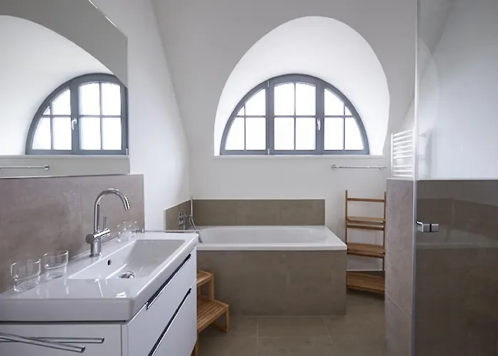 Reetland Am - Premium Reetdachvilla Mit 3 Schlafzimmern, Sauna Und Kamin E18